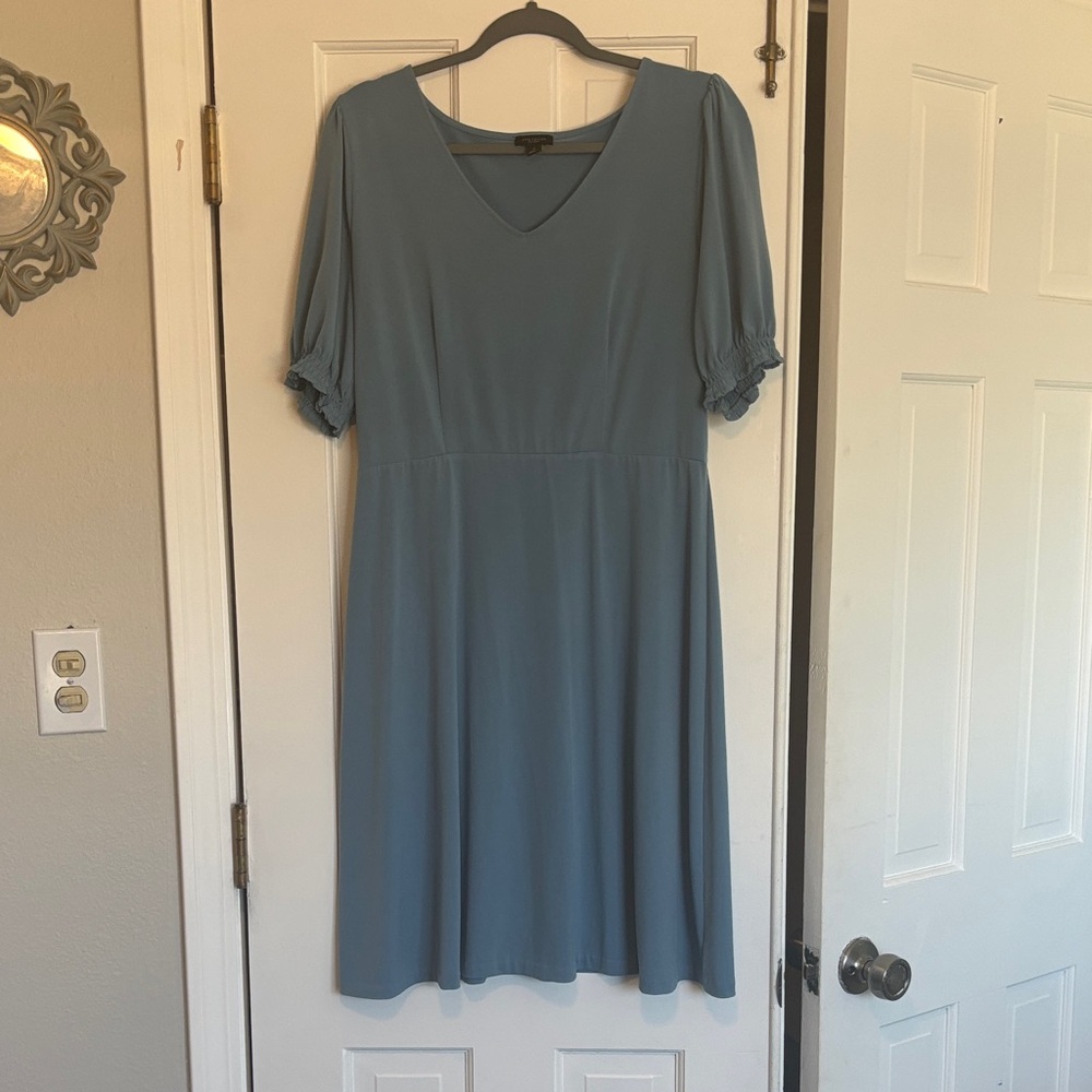 Ann Taylor Teal Midi Dress